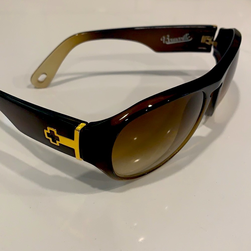 SPY sunglasses 😎